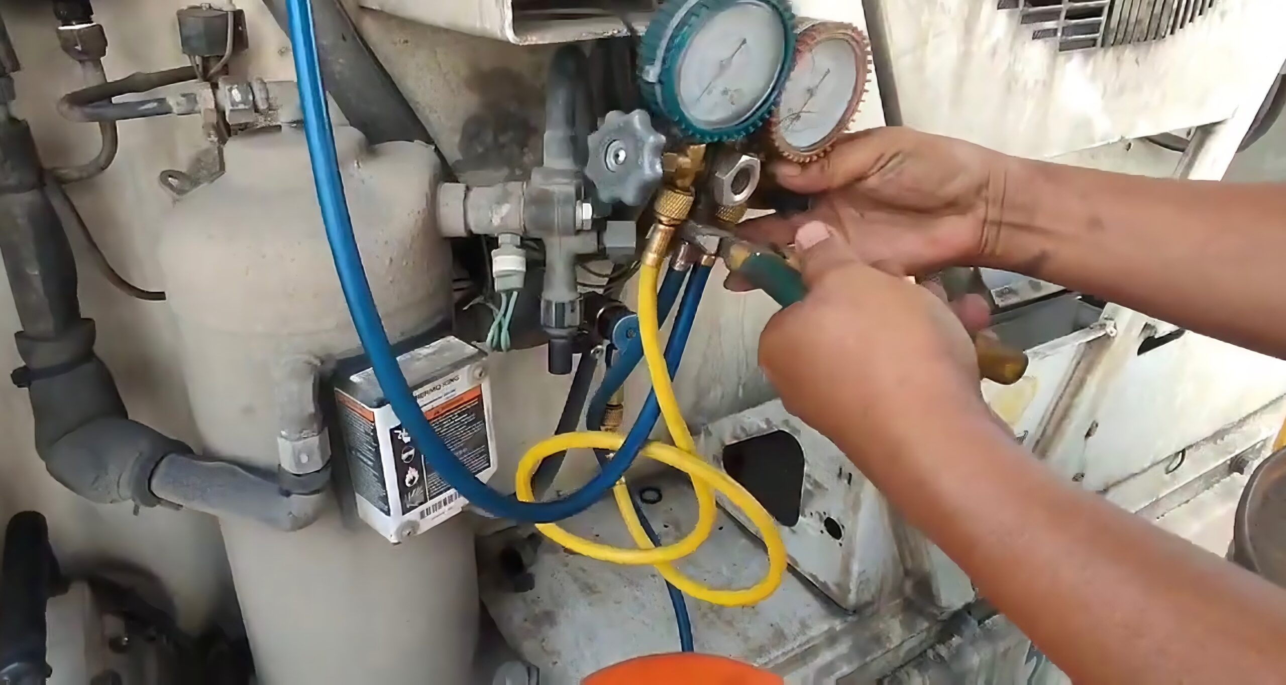 Sửa chữa máy group điện lạnh Sửa chữa máy group điện lạnh